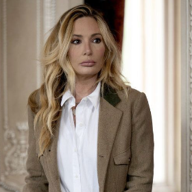 Kate (Seasons 1&2)