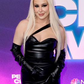 Tana mongue