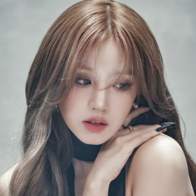 Yuqi- (G)I-dle