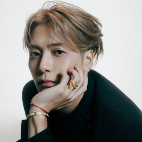 Jackson- GOT7