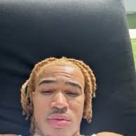 PlaqueBoyMax
