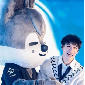 Wolfchan On Stage 